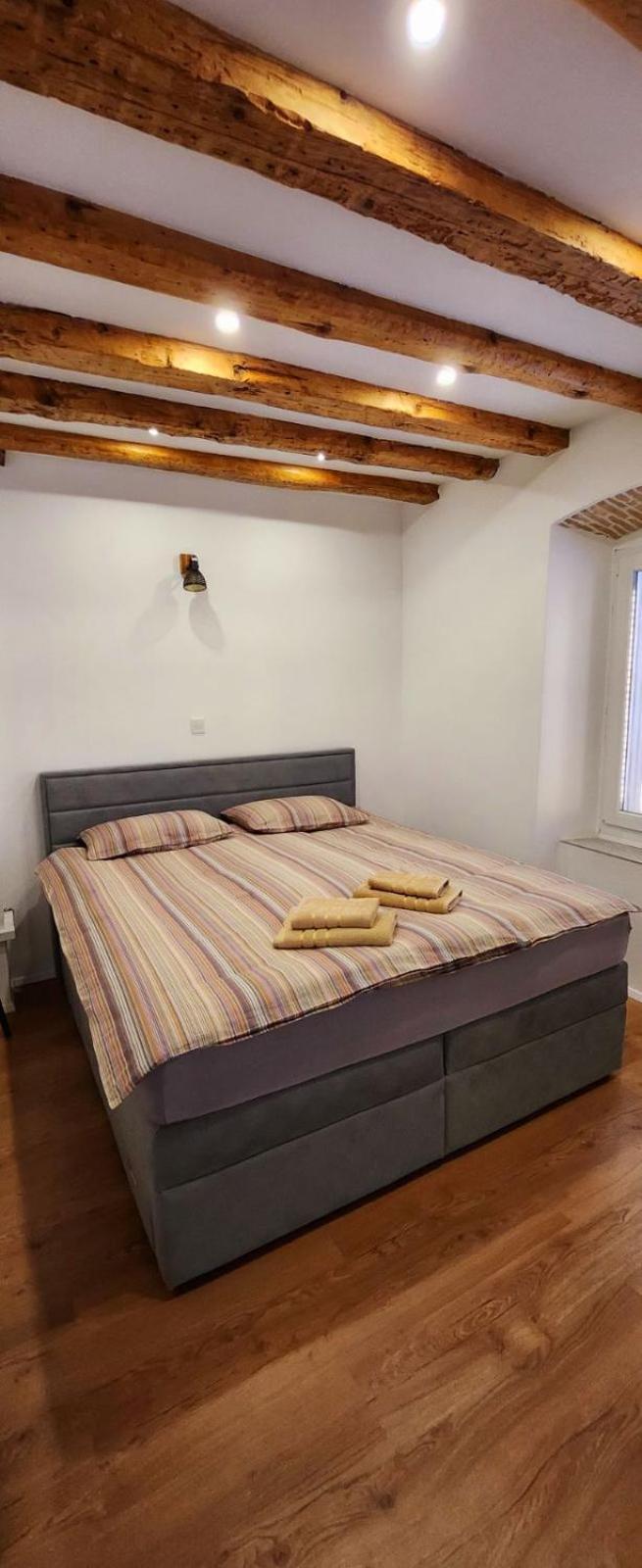 Apartma Nicole Piran Exterior photo